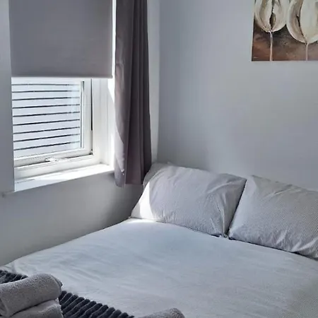 Bega House Apartment Whitehaven